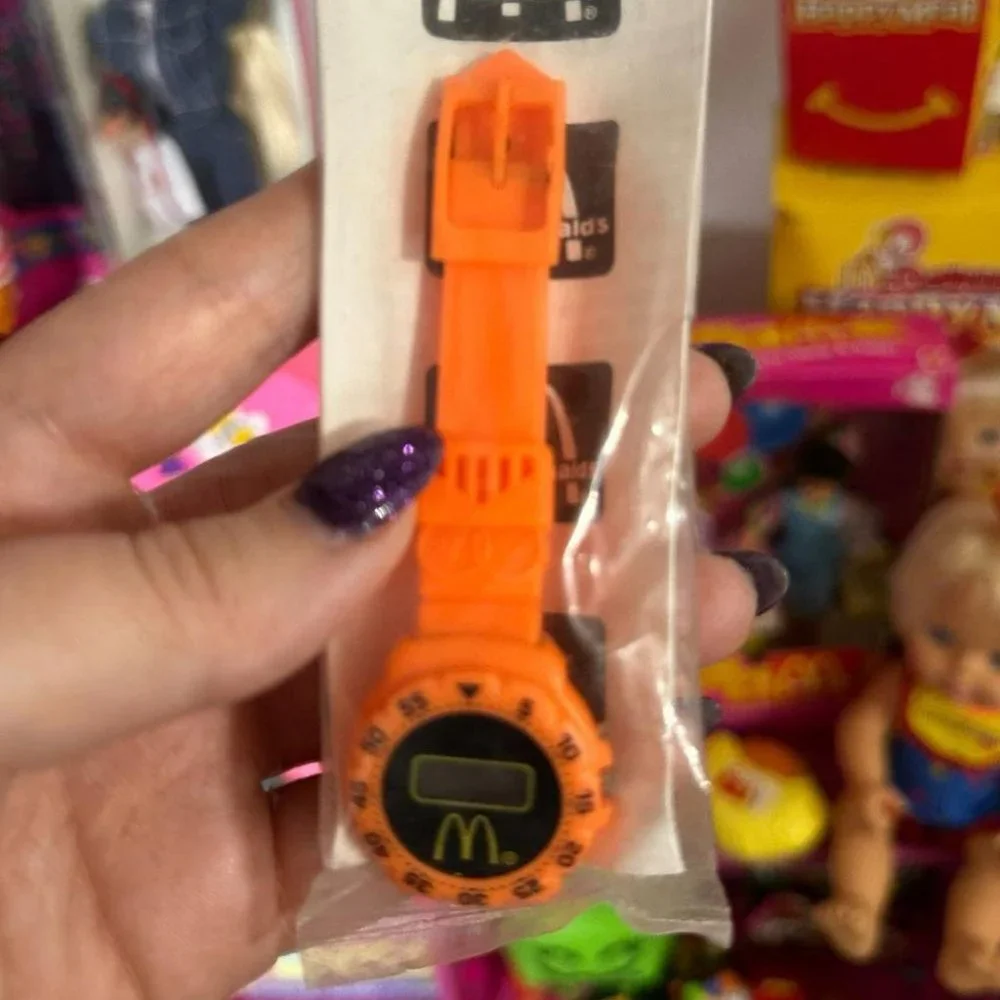 RETRO MCDONALDS DIGITAL WATCH - ORANGE‎